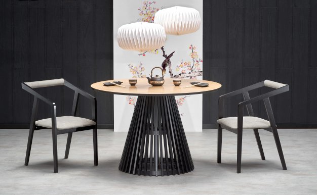 MIYAKI Table natural oak,leg black