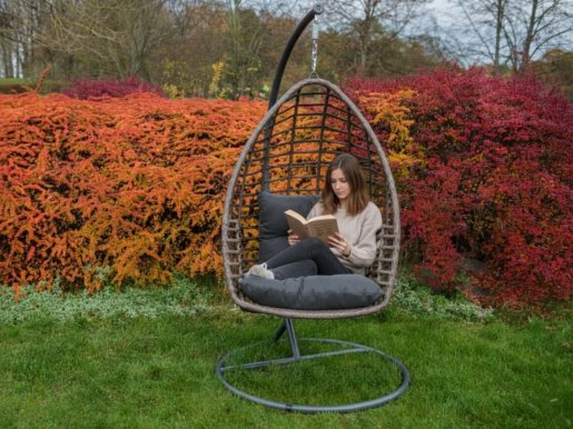 PIATTO LO.015.001 brown, patchy Hanging chair with cushions